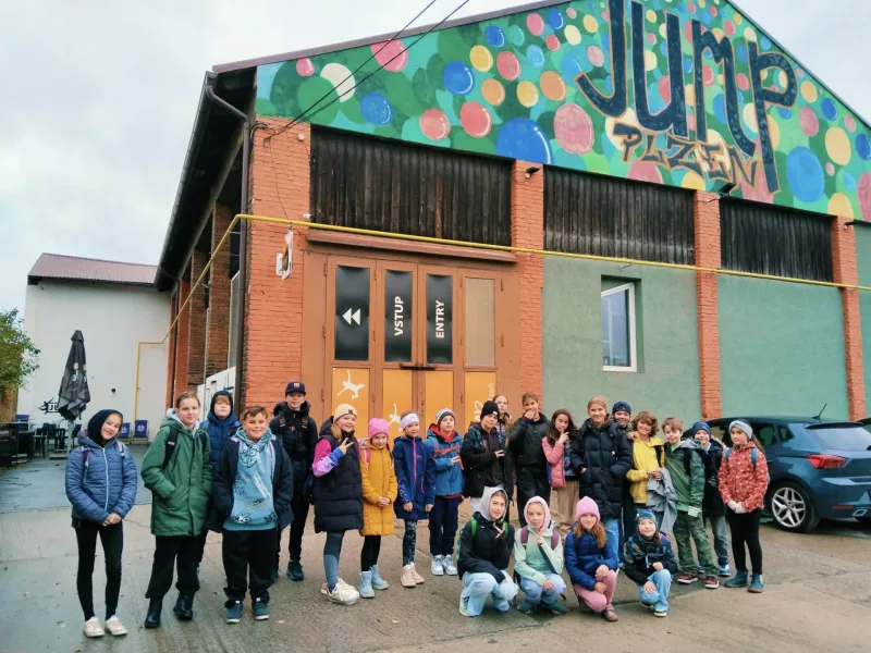 27. 10. 2025 Podzimní prázdniny s Domečkem  - Výlet do Jump Family Plzeň